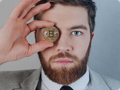 Julian Wolf – Chief Analyst bei Dravexalix